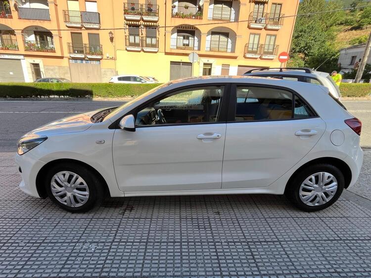 Kia Rio  foto 4